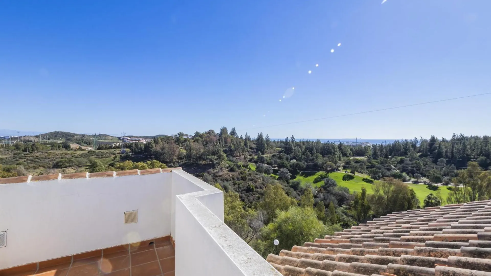 Cubo\'S Chaparral Townhouse & Community Pool location